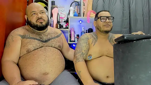 Snapshot of Latino_bigcock chatting on February 2, 2025, 4:32 pm Latino bigcock online show from February 2, 2025, 4:32 pm