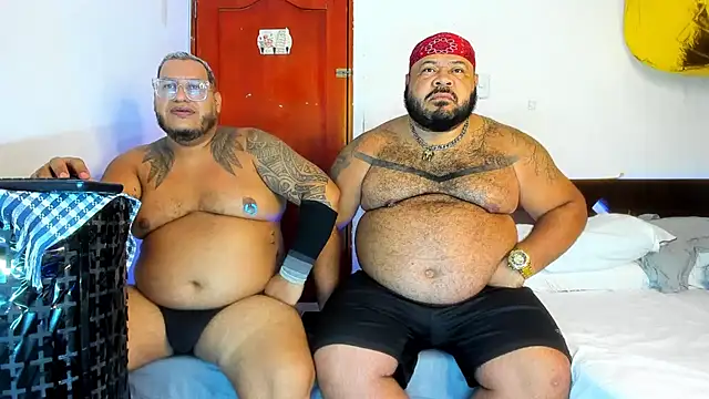 Snapshot of Latino_bigcock chatting on November 29, 2025, 5:43 am Latino bigcock online show from November 29, 2025, 5:43 am