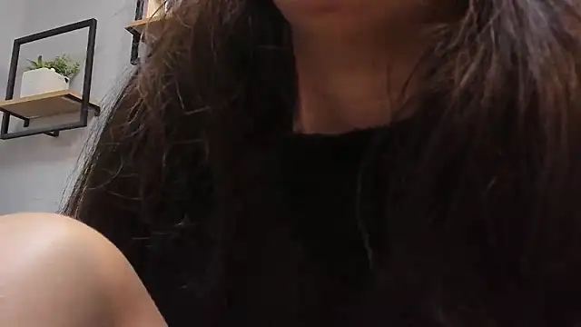 Snapshot of Eva_Macalliter chatting on March 16, 2025, 3:47 am Eva Macalliter online show from March 16, 2025, 3:47 am