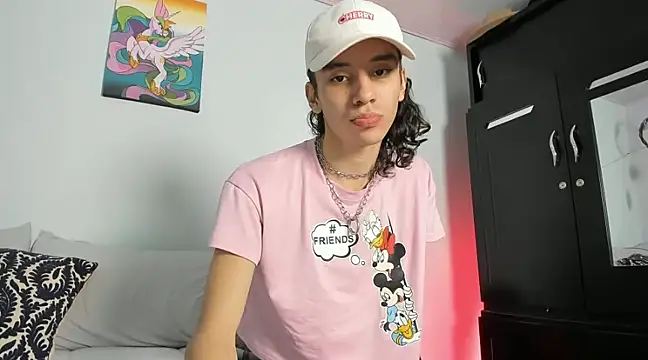 imcoltonalvin online show from January 31, 2025, 1:54 am