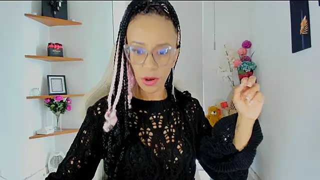 Snapshot of ScarlettMalbec chatting on January 15, 2025, 9:51 pm ScarlettMalbec online show from January 15, 2025, 9:51 pm