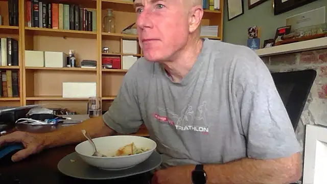 Snapshot of jiggy77777 chatting on February 18, 2025, 3:21 am jiggy77777 online show from February 18, 2025, 3:21 am