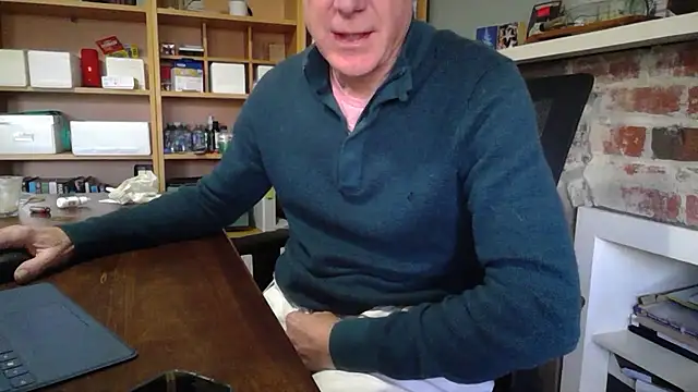 Snapshot of jiggy77777 chatting on September 9, 2025, 11:15 pm jiggy77777 online show from September 9, 2025, 11:15 pm