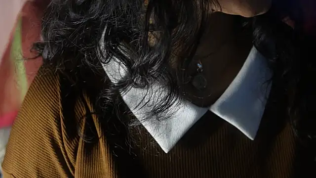 Snapshot of -AyeshaSinghania- chatting on October 4, 2025, 10:13 am -AyeshaSinghania- online show from October 4, 2025, 10:13 am