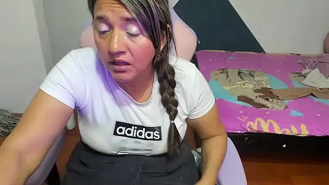 daleska ayala 1 online show from October 21, 2025, 7:58 pm