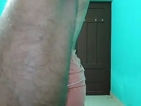 Snapshot of Sultryandrews chatting on December 19, 2024, 3:29 am Sultryandrews online show from December 19, 2024, 3:29 am