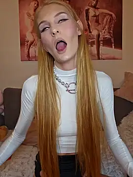 Snapshot of LessiaMia chatting on January 29, 2025, 11:25 pm LessiaMia online show from January 29, 2025, 11:25 pm