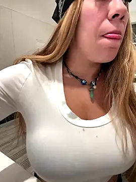 Bigbuttbrooklynn online show from November 18, 2025, 7:13 am