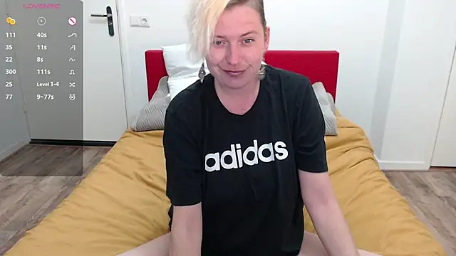 cumfun online show from February 26, 2025, 6:11 pm