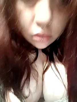 Snapshot of persefone97 chatting on January 19, 2025, 11:53 pm persefone97 online show from January 19, 2025, 11:53 pm