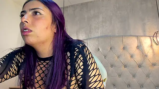 Snapshot of Alice_Laurentt chatting on January 25, 2025, 6:01 am Alice Laurentt online show from January 25, 2025, 6:01 am