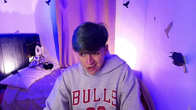 9 Fernanda 9 online show from November 7, 2025, 3:50 am