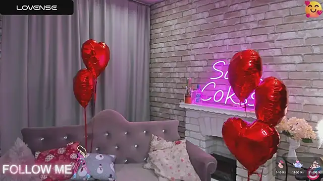 Snapshot of SarahCoksss chatting on February 16, 2025, 12:52 am SarahCoksss online show from February 16, 2025, 12:52 am