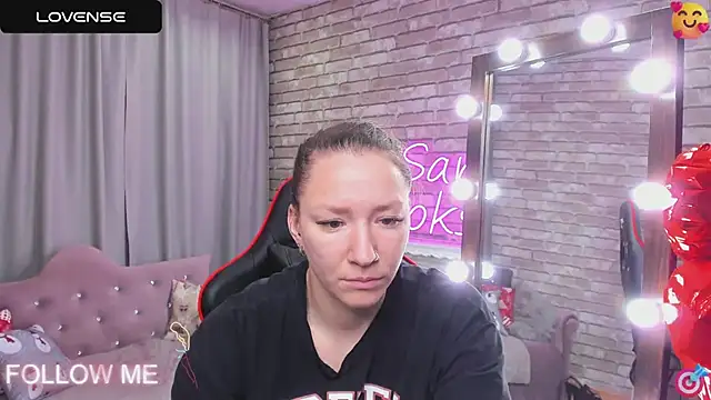 Snapshot of SarahCoksss chatting on March 8, 2025, 12:33 am SarahCoksss online show from March 8, 2025, 12:33 am