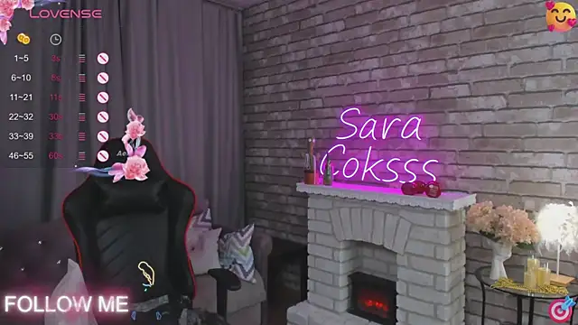 Snapshot of SarahCoksss chatting on September 23, 2025, 12:13 am SarahCoksss online show from September 23, 2025, 12:13 am