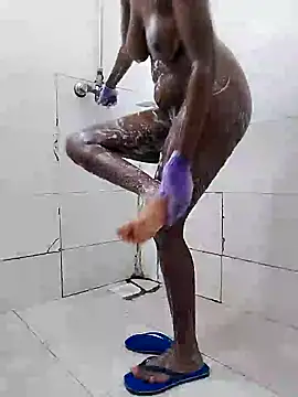 CurvyGlass online show from January 14, 2025, 9:51 pm