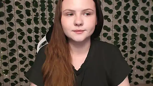 Snapshot of IxxiLiana chatting on January 18, 2025, 4:04 am IxxiLiana online show from January 18, 2025, 4:04 am