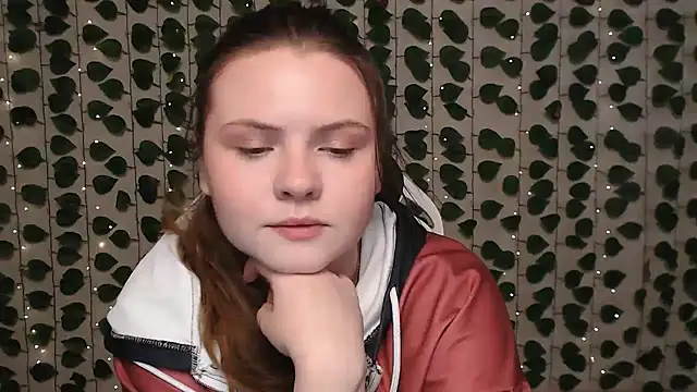 Snapshot of IxxiLiana chatting on February 16, 2025, 4:42 am IxxiLiana online show from February 16, 2025, 4:42 am