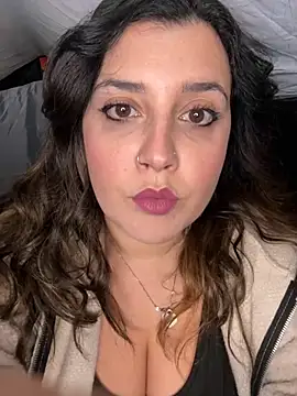 Novababy18 online show from December 18, 2025, 9:54 pm