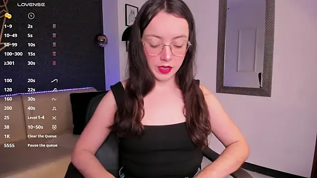 Snapshot of ana_ev chatting on December 30, 2024, 8:15 pm ana ev online show from December 30, 2024, 8:15 pm