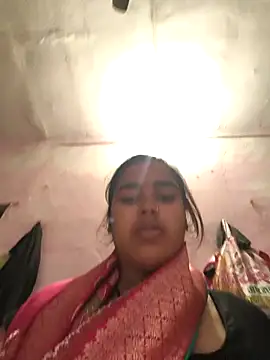Snapshot of Baby_Muskan chatting on October 27, 2025, 12:47 am Baby Muskan online show from October 27, 2025, 12:47 am