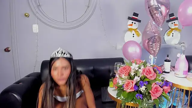 sofi potter  online show from December 27, 2024, 7:29 am