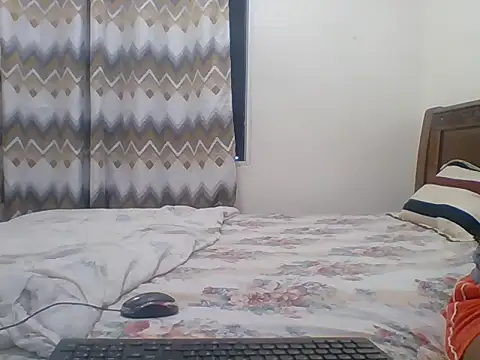 sexy  candyy online show from November 21, 2025, 7:23 pm