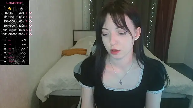 Snapshot of BlackyKitt chatting on December 8, 2024, 4:18 pm BlackyKitt online show from December 8, 2024, 4:18 pm