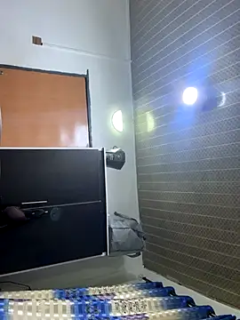 Snapshot of sweet1111 chatting on December 15, 2025, 12:26 am sweet1111 online show from December 15, 2025, 12:26 am