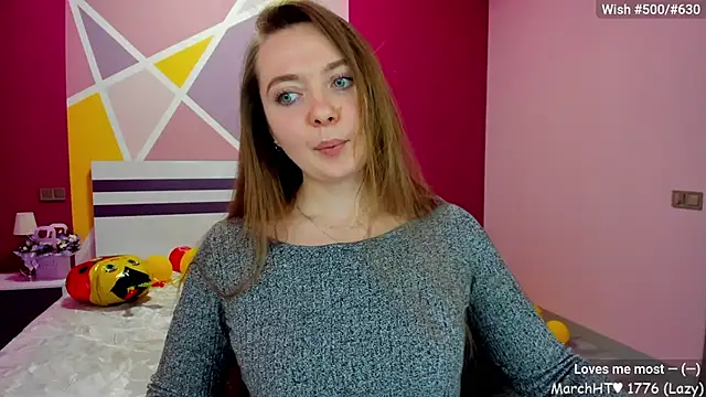 Snapshot of LizaGost chatting on March 13, 2025, 12:35 pm LizaGost online show from March 13, 2025, 12:35 pm