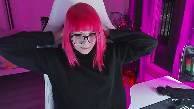 Snapshot of Yumi_Youkai chatting on January 13, 2025, 5:33 pm Yumi Youkai online show from January 13, 2025, 5:33 pm