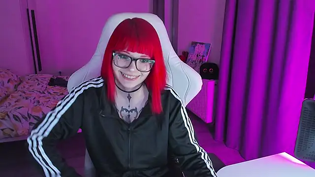 Snapshot of Yumi_Youkai chatting on January 24, 2025, 6:35 pm Yumi Youkai online show from January 24, 2025, 6:35 pm