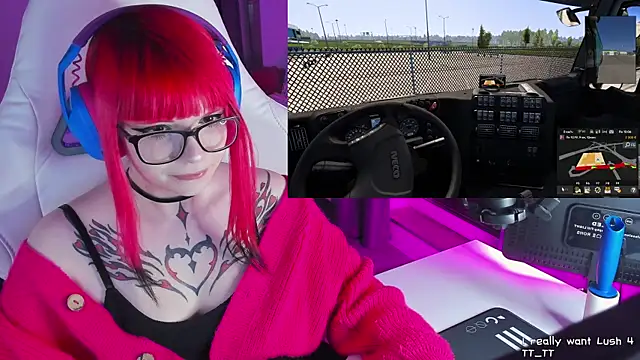 Snapshot of Yumi_Youkai chatting on March 18, 2025, 5:42 pm Yumi Youkai online show from March 18, 2025, 5:42 pm