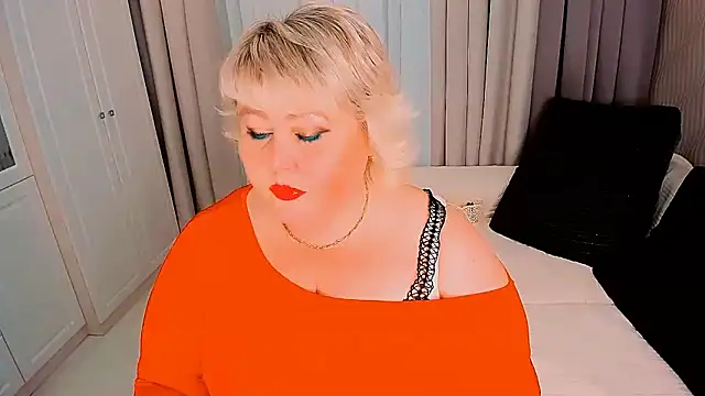 BIGTITSBBW online show from February 3, 2025, 6:39 pm