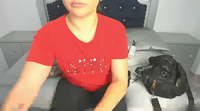 Snapshot of Perverse_Kim chatting on February 7, 2025, 10:50 am Perverse Kim online show from February 7, 2025, 10:50 am