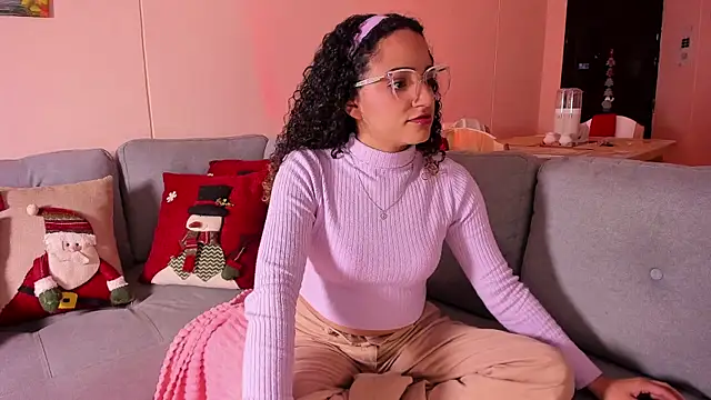 Snapshot of DAHLIA_BROWNIE chatting on December 14, 2025, 1:44 am DAHLIA BROWNIE online show from December 14, 2025, 1:44 am