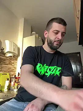 ElChapoGuzman95 online show from February 23, 2025, 6:17 am