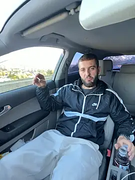 ElChapoGuzman95 online show from October 19, 2025, 6:03 am