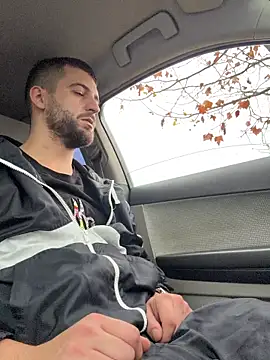 ElChapoGuzman95 online show from November 22, 2025, 7:29 am