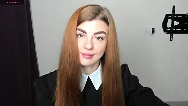 Snapshot of _comefeelme_ chatting on January 28, 2025, 3:57 am comefeelme online show from January 28, 2025, 3:57 am