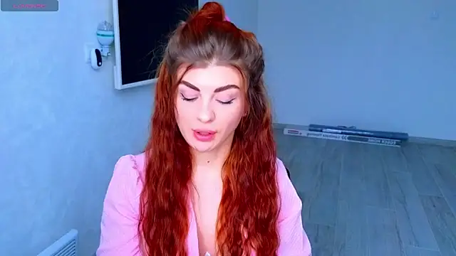 Snapshot of _comefeelme_ chatting on February 23, 2025, 7:22 am comefeelme online show from February 23, 2025, 7:22 am