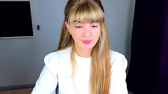 Snapshot of _comefeelme_ chatting on October 14, 2025, 3:07 am comefeelme online show from October 14, 2025, 3:07 am