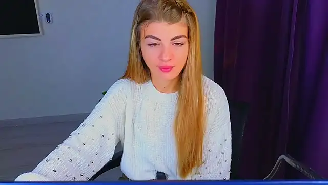 Snapshot of _comefeelme_ chatting on November 13, 2025, 3:05 am comefeelme online show from November 13, 2025, 3:05 am