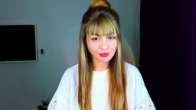 Snapshot of _comefeelme_ chatting on November 21, 2025, 5:44 pm comefeelme online show from November 21, 2025, 5:44 pm