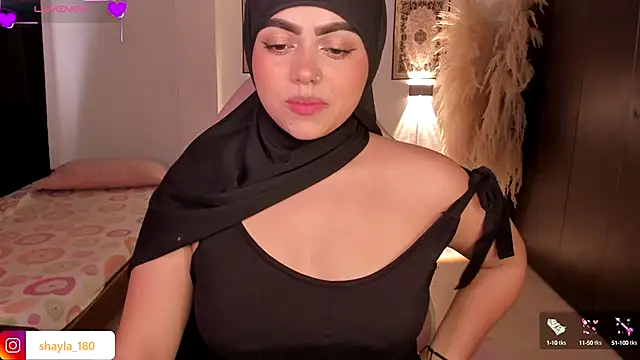 shayla 18 online show from September 10, 2025, 8:53 pm