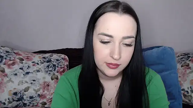 Snapshot of vitalina_freedom chatting on January 14, 2025, 3:57 pm vitalina freedom online show from January 14, 2025, 3:57 pm