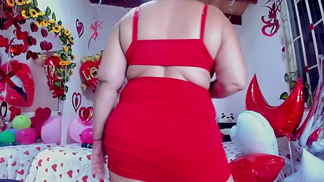 Snapshot of Cheryl_JONES chatting on February 15, 2025, 10:44 am Cheryl JONES online show from February 15, 2025, 10:44 am