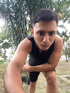 Snapshot of xTommy_Steigerx chatting on September 24, 2025, 11:13 am xTommy Steigerx online show from September 24, 2025, 11:13 am