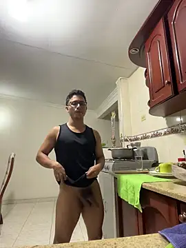 Snapshot of xTommy_Steigerx chatting on September 28, 2025, 3:12 am xTommy Steigerx online show from September 28, 2025, 3:12 am