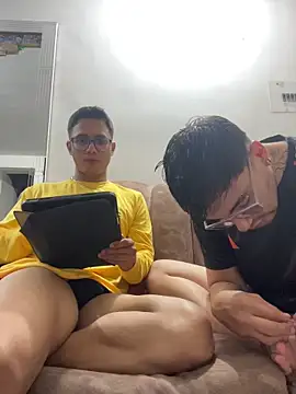 Snapshot of xTommy_Steigerx chatting on October 28, 2025, 4:27 am xTommy Steigerx online show from October 28, 2025, 4:27 am